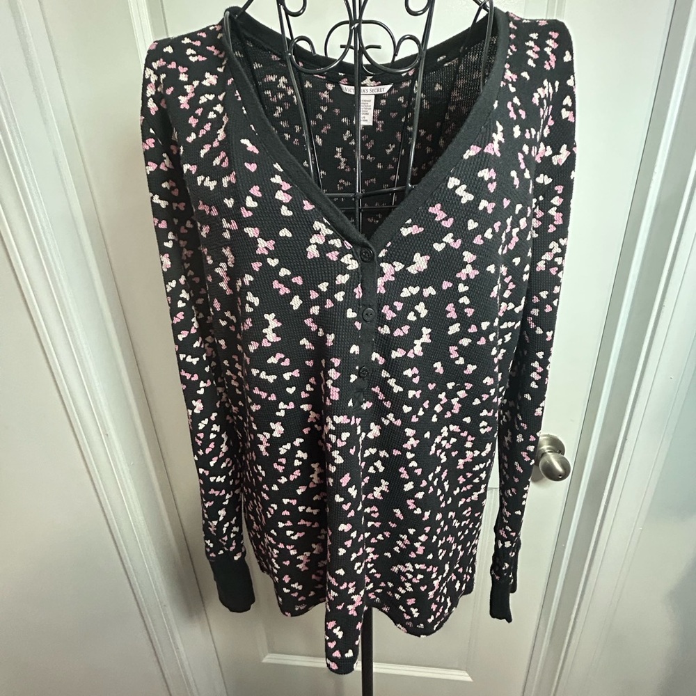 Victoria's Secret Black and Pink Heart Print Loungewear Cardigan